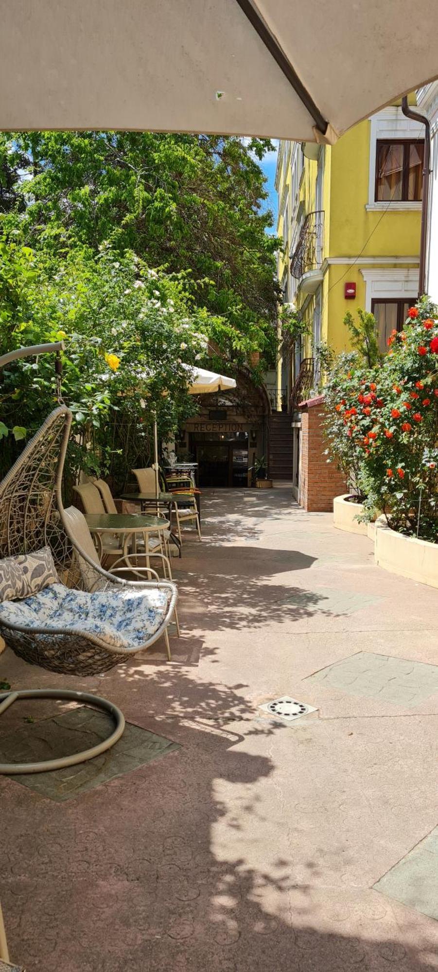 Casa Michelangelo Hotel Bucureşti Exterior foto