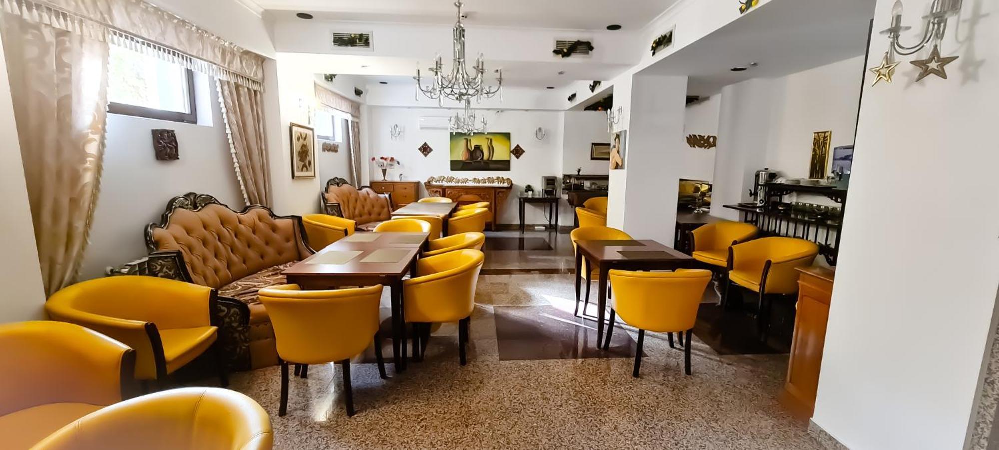 Casa Michelangelo Hotel Bucureşti Exterior foto